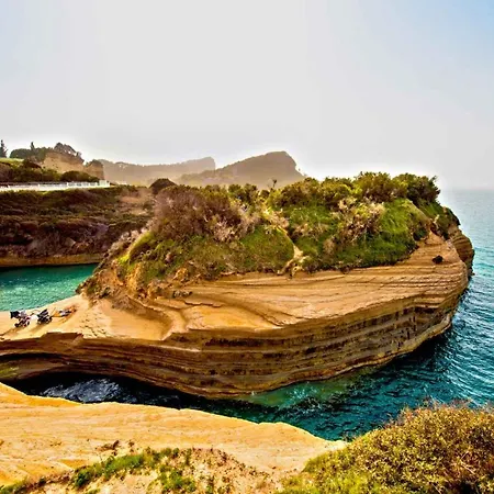 Lägenhet Nuvola Antipernoi